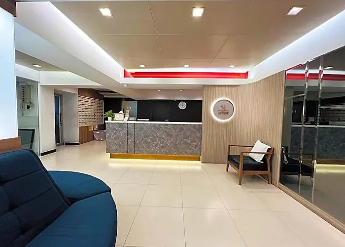 14 Avenue 3*