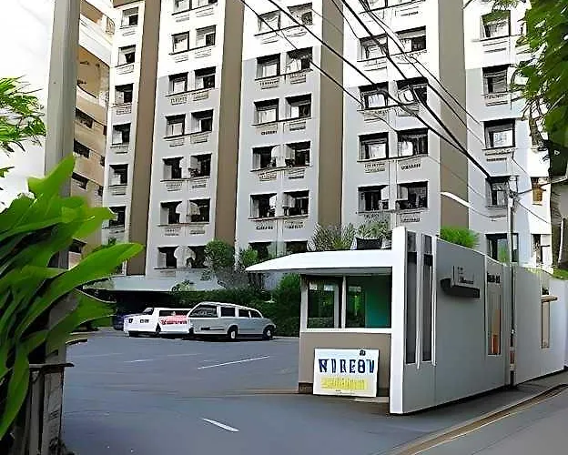 14 Avenue 3* Bangkok