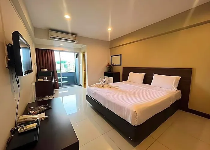 14 Avenue Hotel 3*